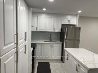 Welcome to your new home in the heart of Credit Valley, Brampton !