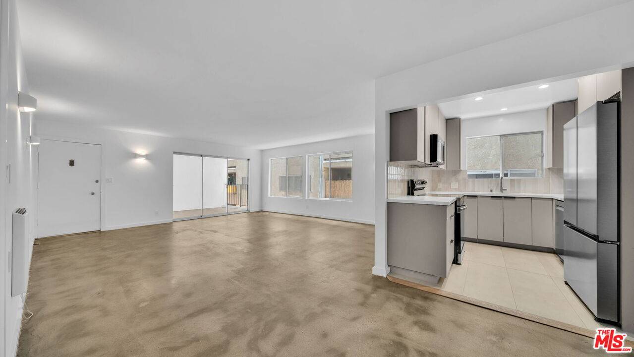 621 San Vicente Blvd 2BR Santa Monica La