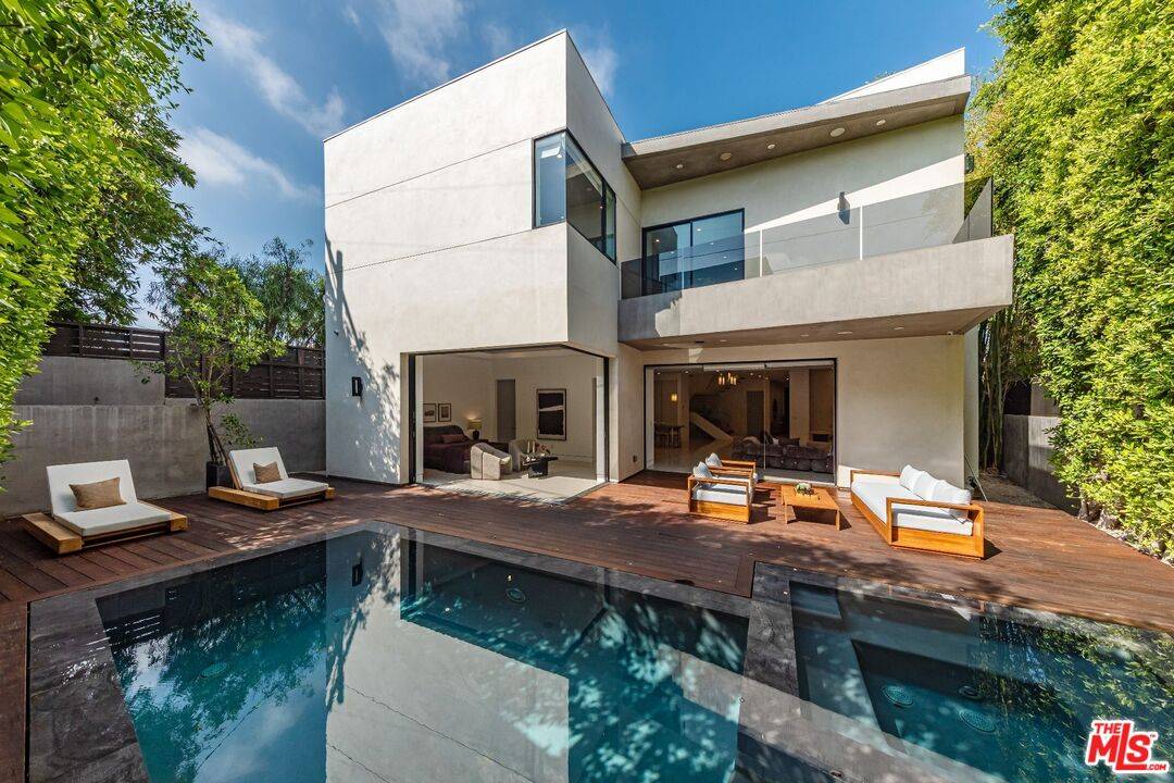 350 N Harper Ave 5BR Beverly Grove La