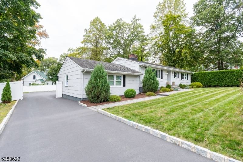 Discover the perfect blend of convenience and modern living in this stunningly renovated 4 bedroom, 2 bathroom ranch located just minutes from the Morristown Green in the coveted Convent Station ...