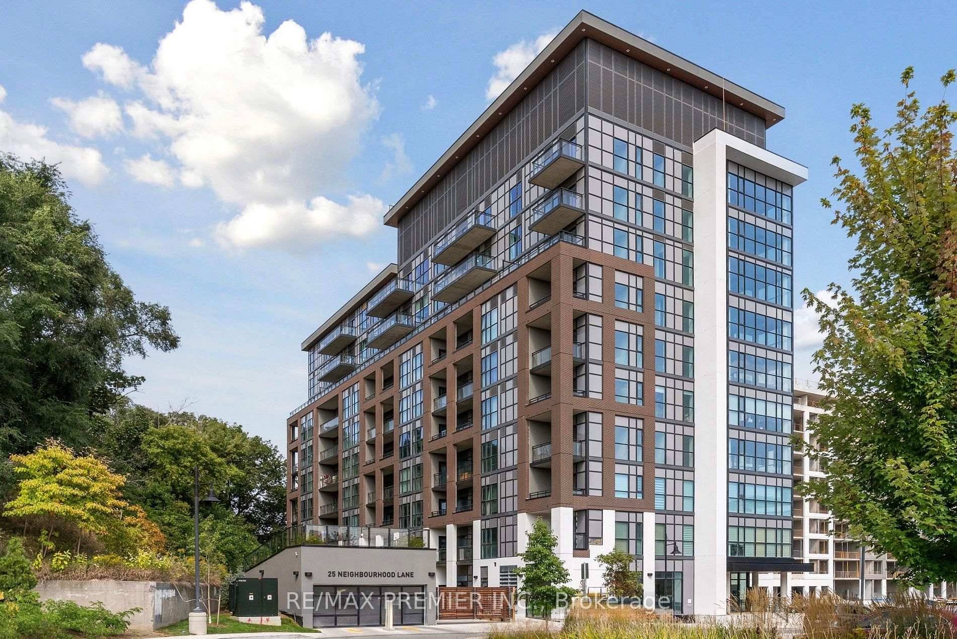 Freshly Painted ! ! 1 Bedroom Den Open Concept Floor Plan with lots of Natural Light and Floor to Ceiling Windows.