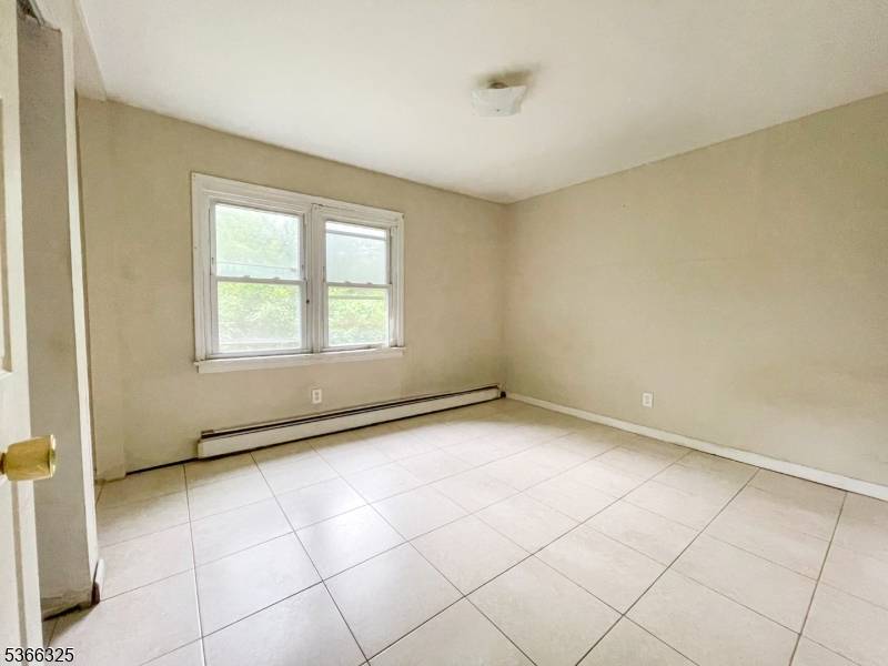 BRING YOUR VISION TO WAYNE !