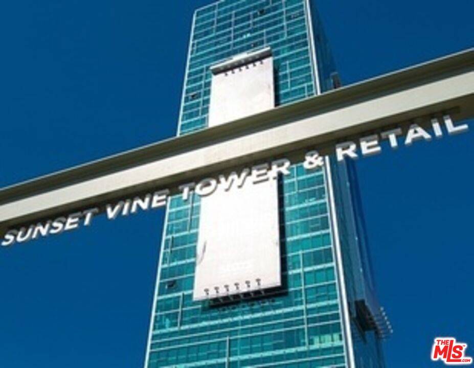 1480  VINE ST 1BR Hollywood Hills East La