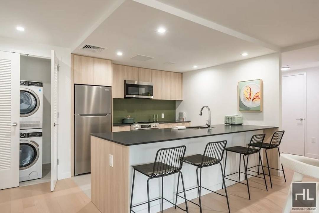 NOTE 18 MONTHS LEASE amp ; 1.