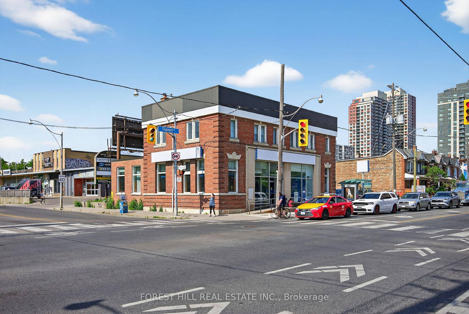 Amazing land opportunity at a prime corner in Toronto !