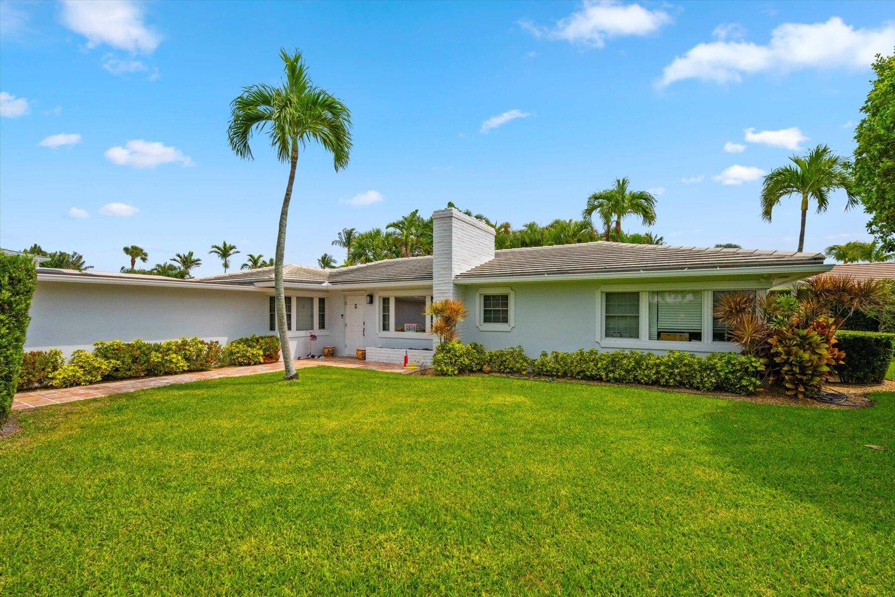 Spectacular annual or seasonal rental !