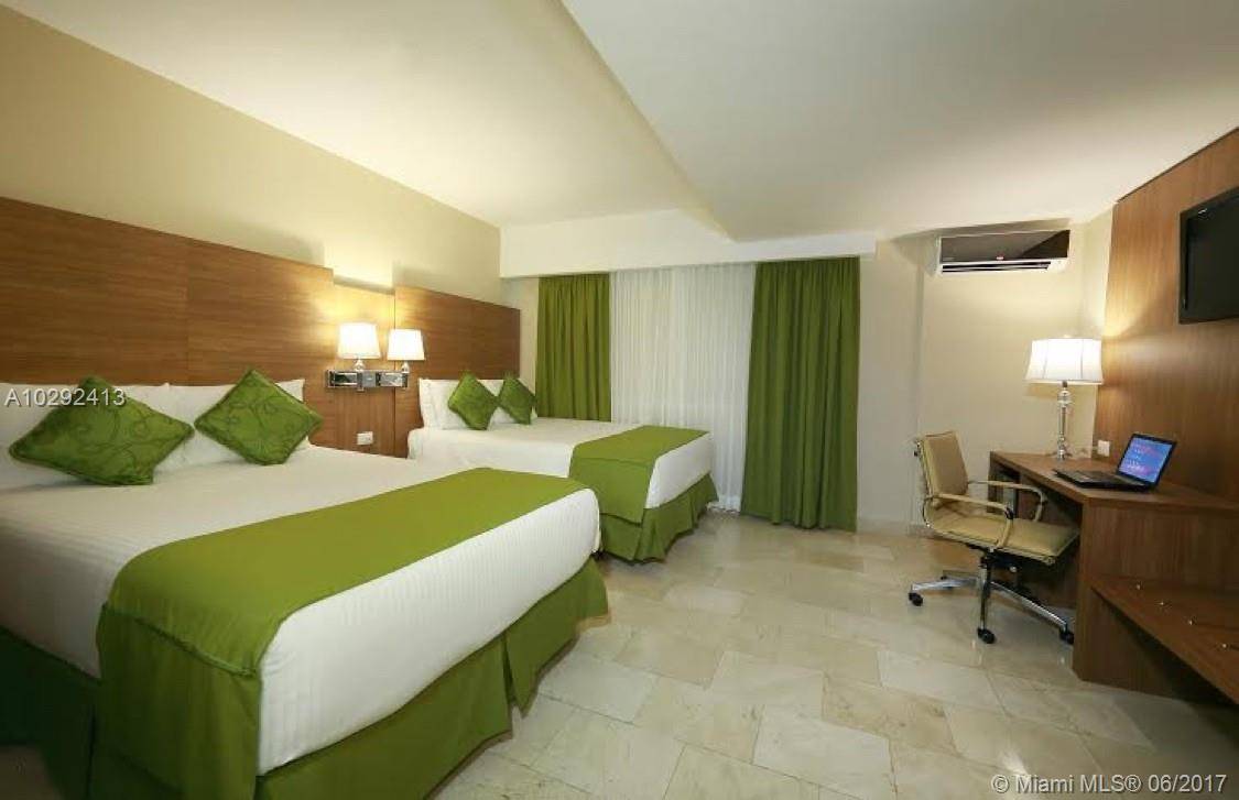 THIS IS AGREAT OPPORTUNITY TO OWN A WORKING HUGE HOTEL AT PANAMA CITY OF THE COUNTRY OF PANAMA, 126 ROOMS, WITH WIFI ALL AROUND, CONTINENTAL BREAKFAST INCLUDED, GIM, POOL, BALL ...