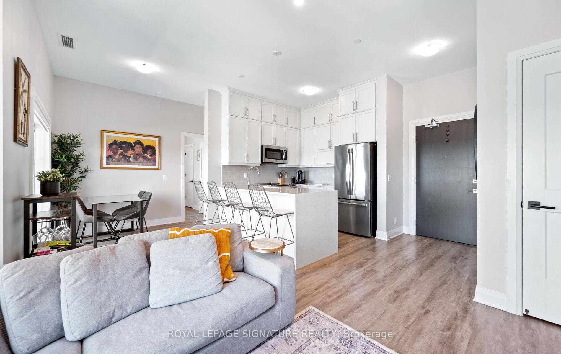 Rare opportunity to live in Bower Condos top floor corner unit, a stunning 2 Bed, 2 Bath nestled in one of Oakville's most sought after communities.