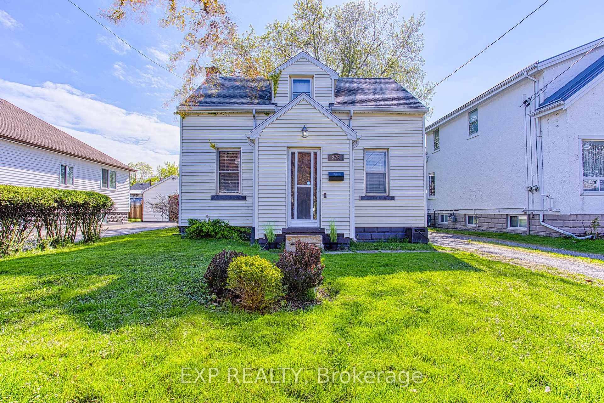 Welcome to 276 McAlpine Ave South a warm and welcoming home located on a quiet, tree lined street in a well established neighbourhood of Welland.