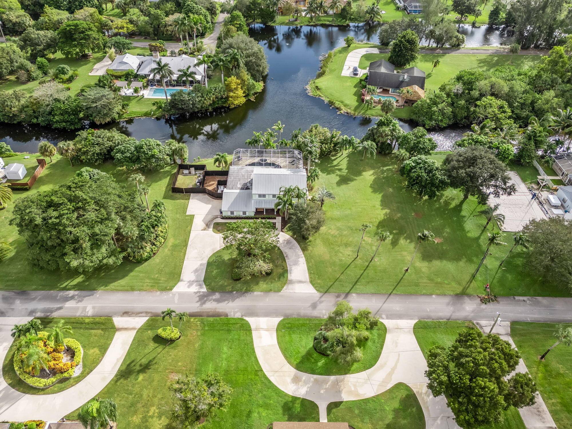 Your Private Oasis Awaits in Whippoorwill Lakes !