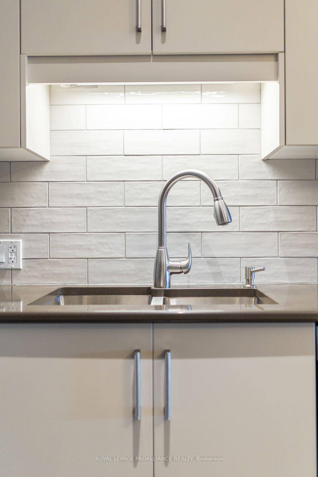 Welcome to the epitome of urban luxury at Century Place !