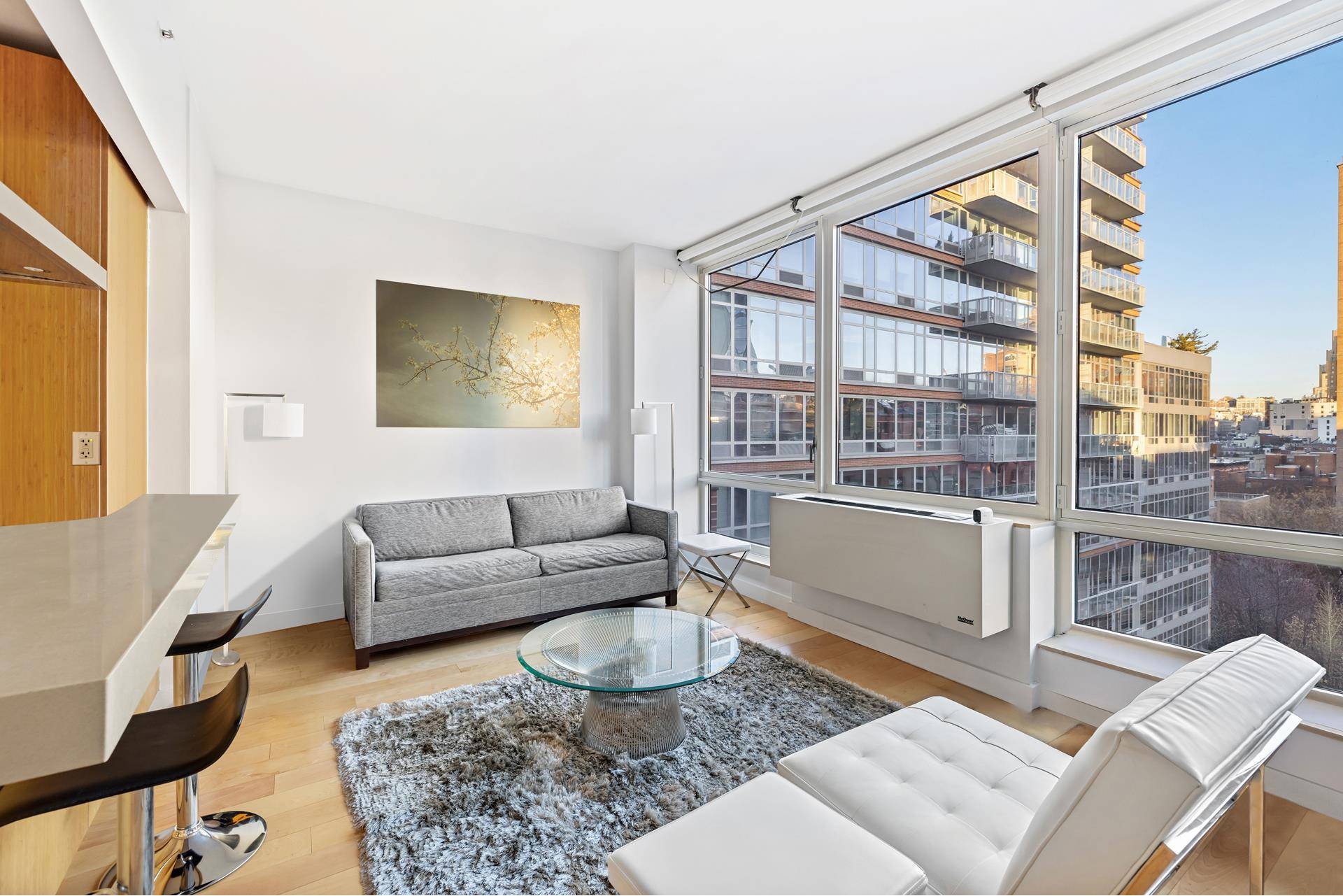 BRAND NEW TO MARKET ! ! THE CALEDONIA CONDOMINIUM APARTMENT FEATURES Spacious amp ; bright, studio residence in highly sought after West Chelsea Meatpacking District Condo building, The open chef's ...