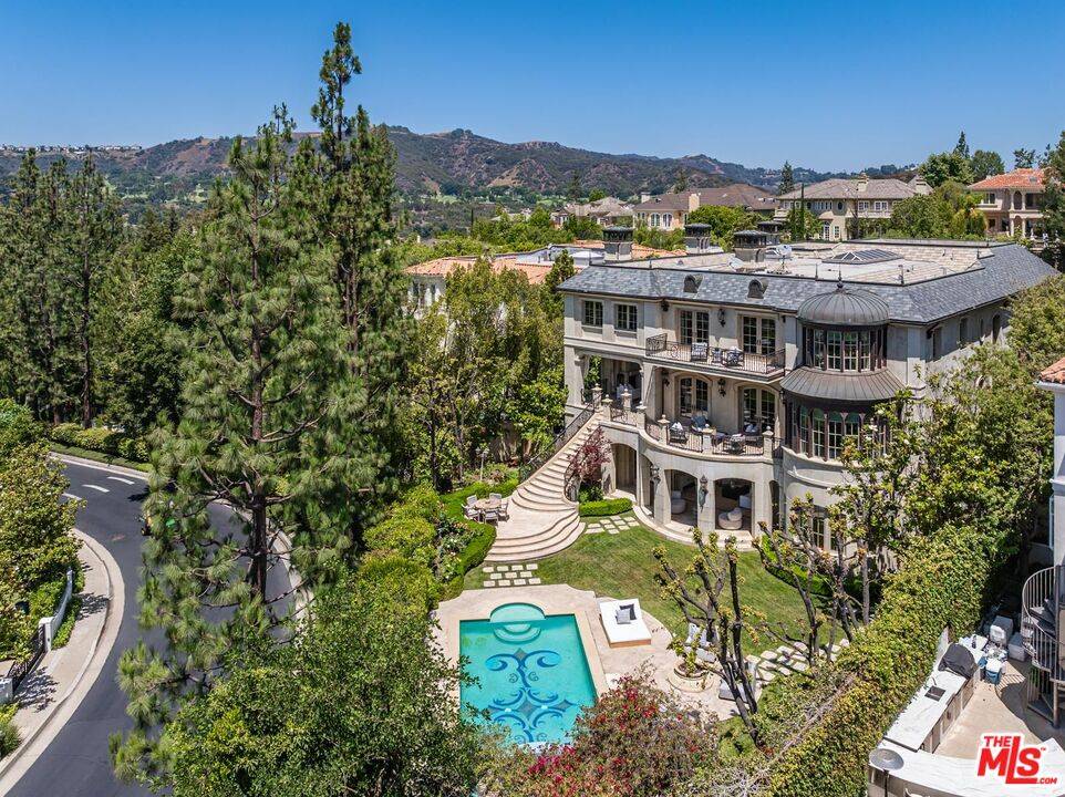 11738 Stonehenge Ln 7BR Bel Air La
