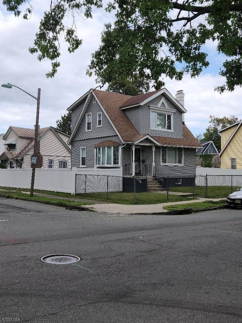 Single Family House on Large Lot, Featuring Updated Kitchen with New Refrigerator and New Gas Range, including Microwave Granite Countertop w Island.