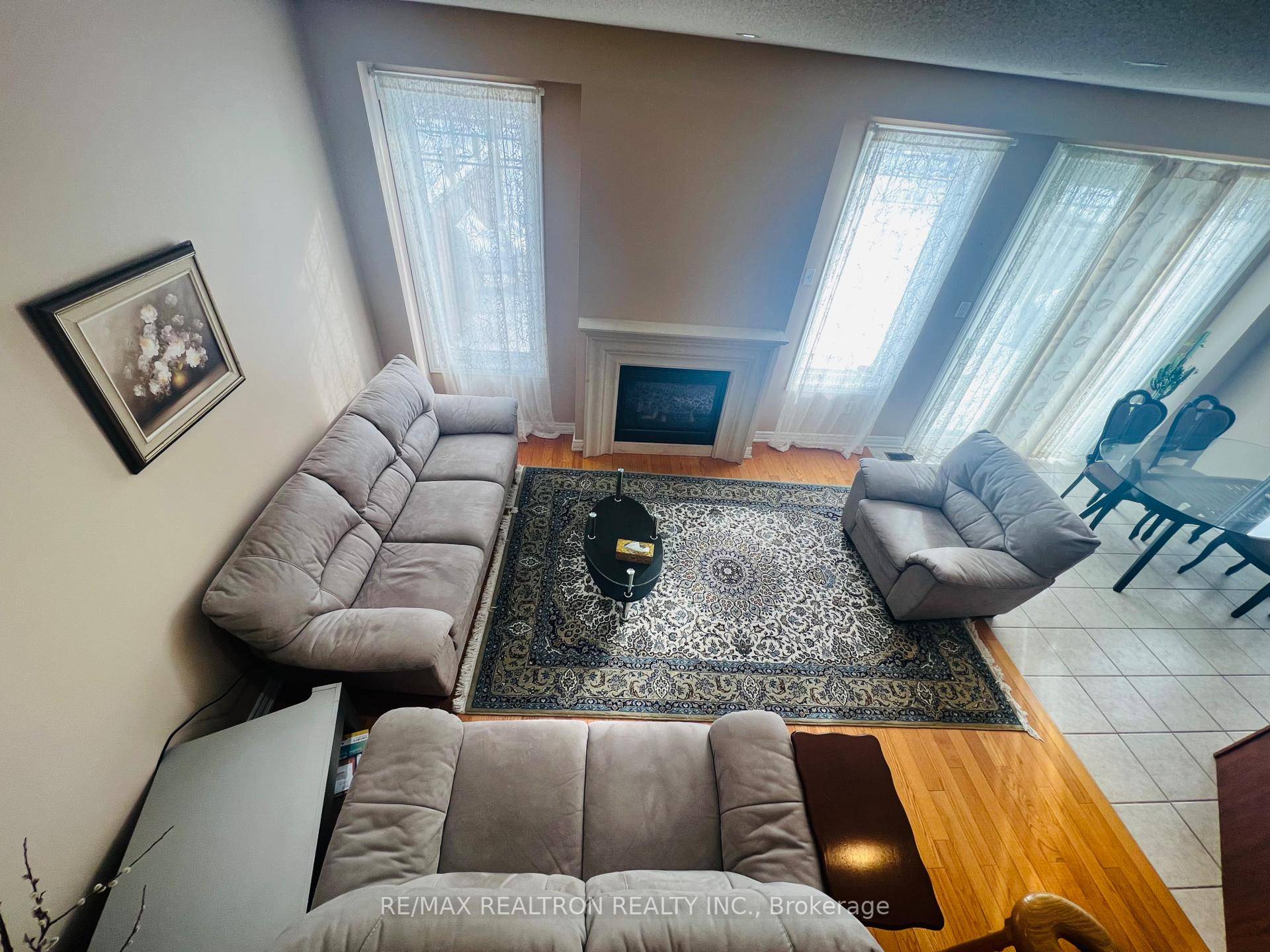Absolutely Gorgeous Luxury End Unit Overlooking Ravin.