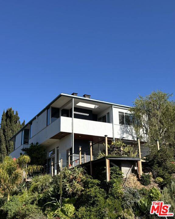 10225   Scenario Ln 4BR Bel Air La