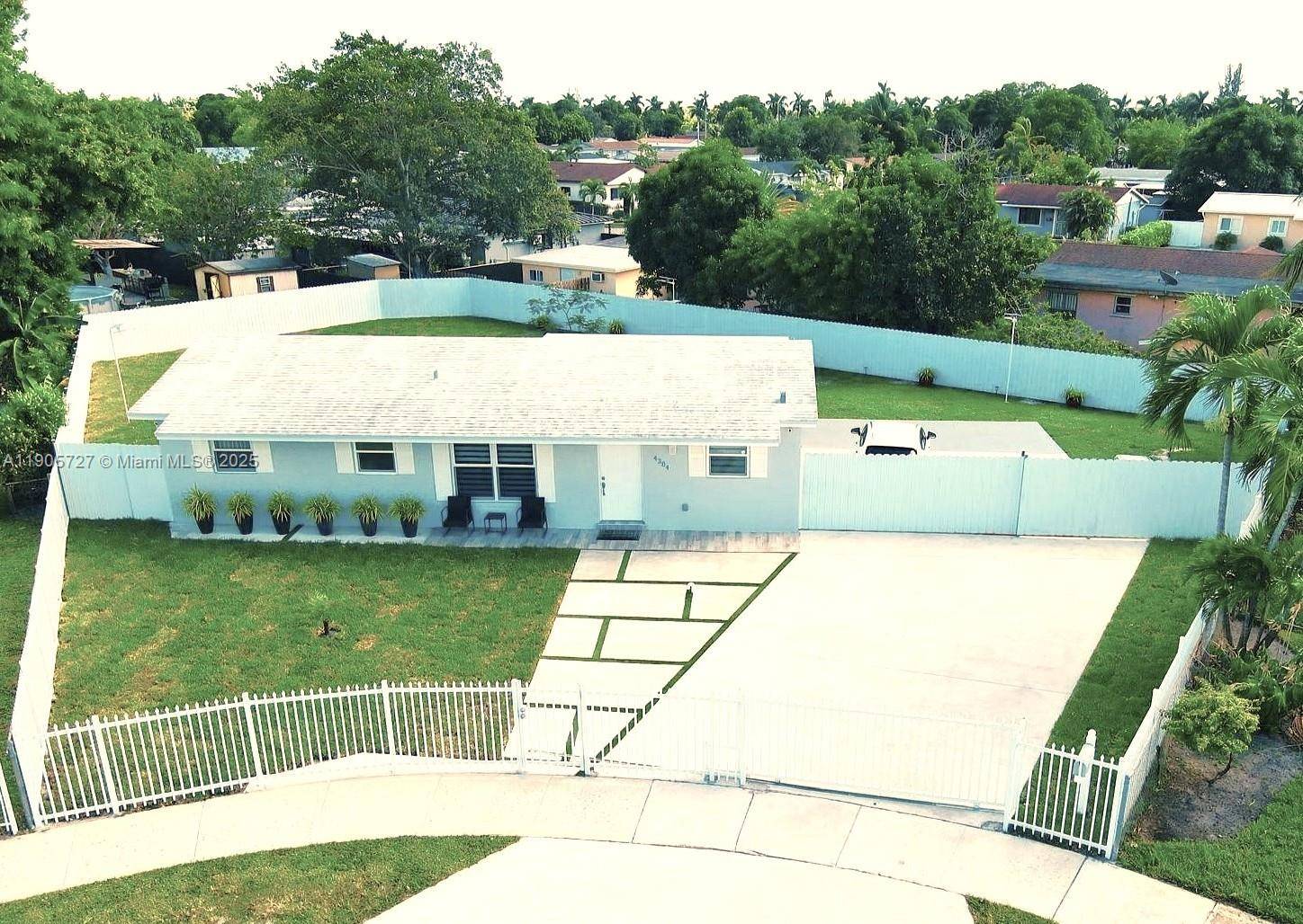 Step into this beautifully remodeled 3 Bed 1 Bath home in Miami Gardens, designed for comfort amp ; style.