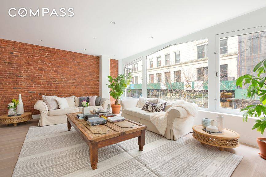 Completely renovated full floor, two bedroom home, boasting spectacular finishes and top notch appliances in a historic loft building just off Union Square.