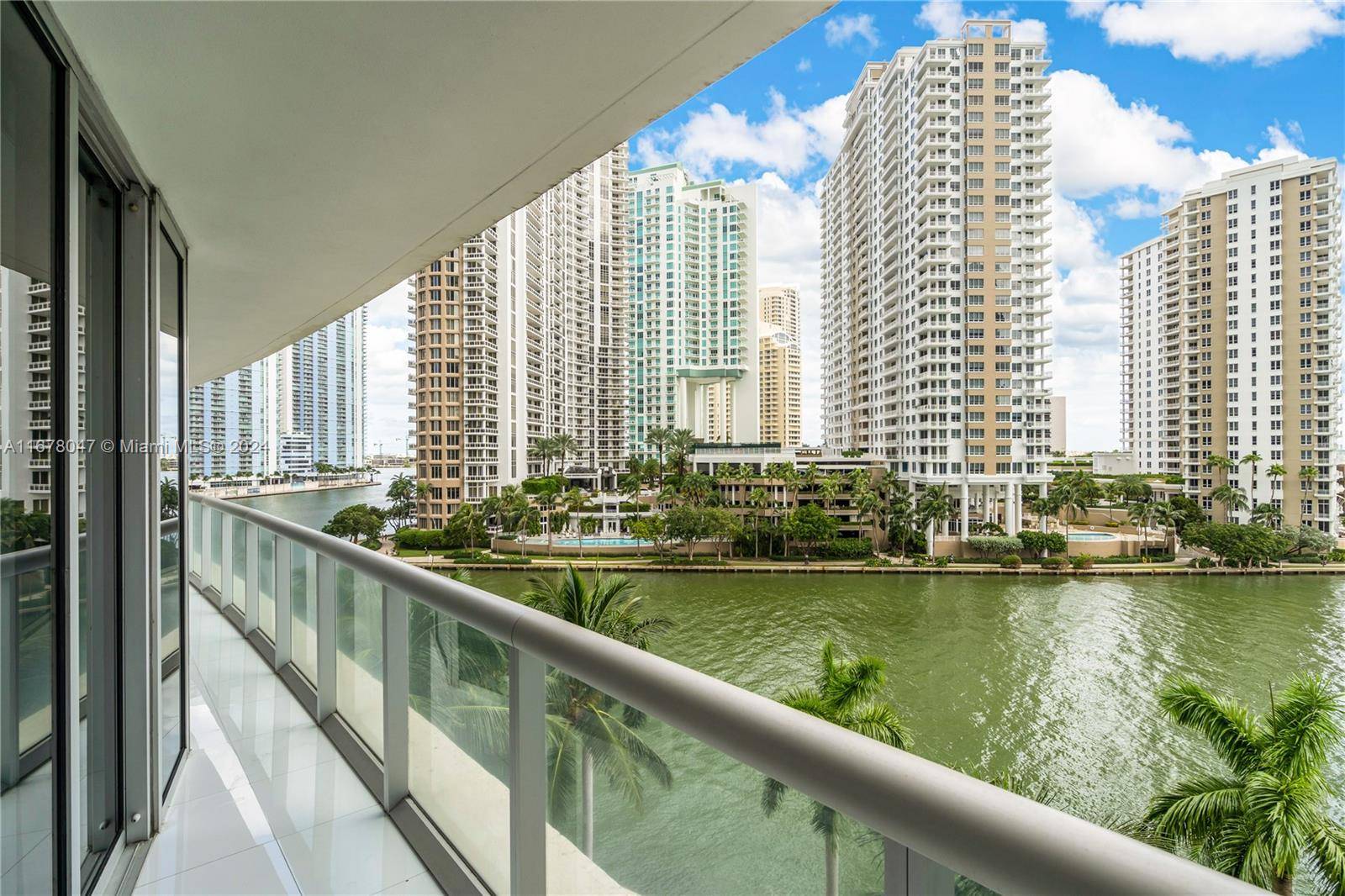 This flawless, upgraded two bedroom plus den is ready for immediate occupancy.