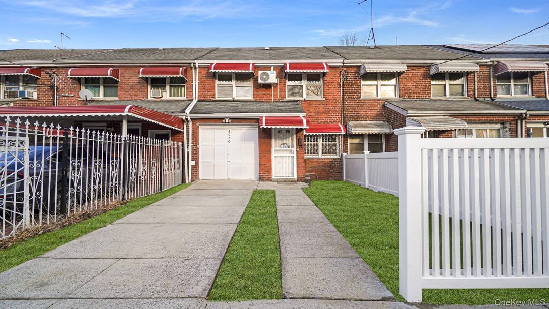 Charming home on a quiet, friendly, nearby schools, parks and playgrounds.