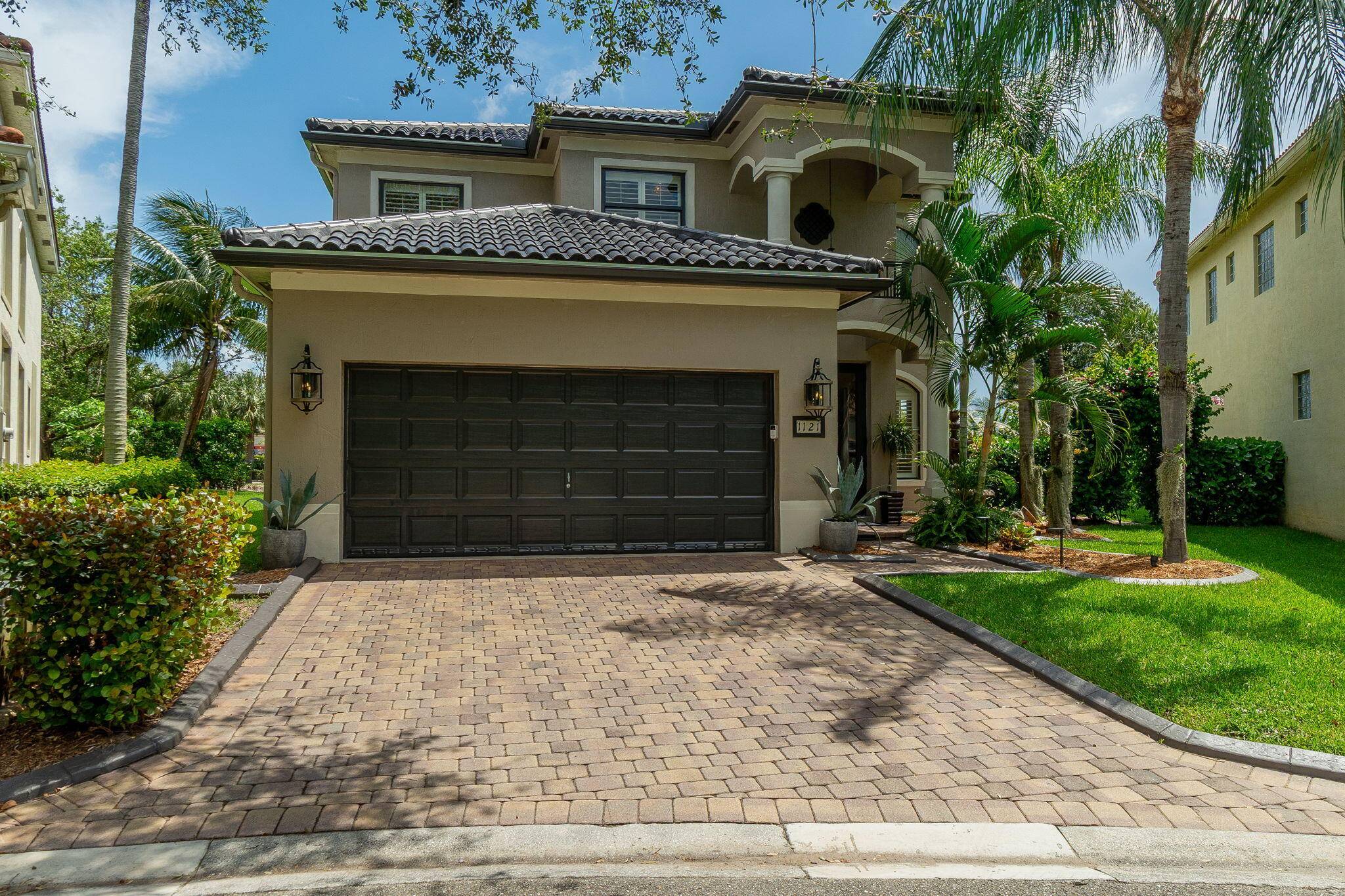 WOW The Perfect House ! Completely updated, bright 4 beds, 3 baths.