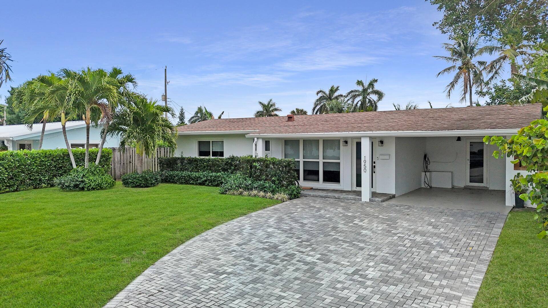 Welcome to your own slice of paradise !