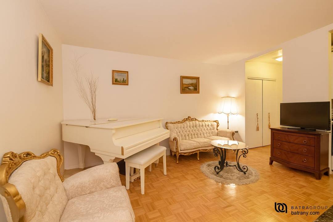 Live your best Manhattan life in this well priced one bedroom CONDO, right on Central Park !