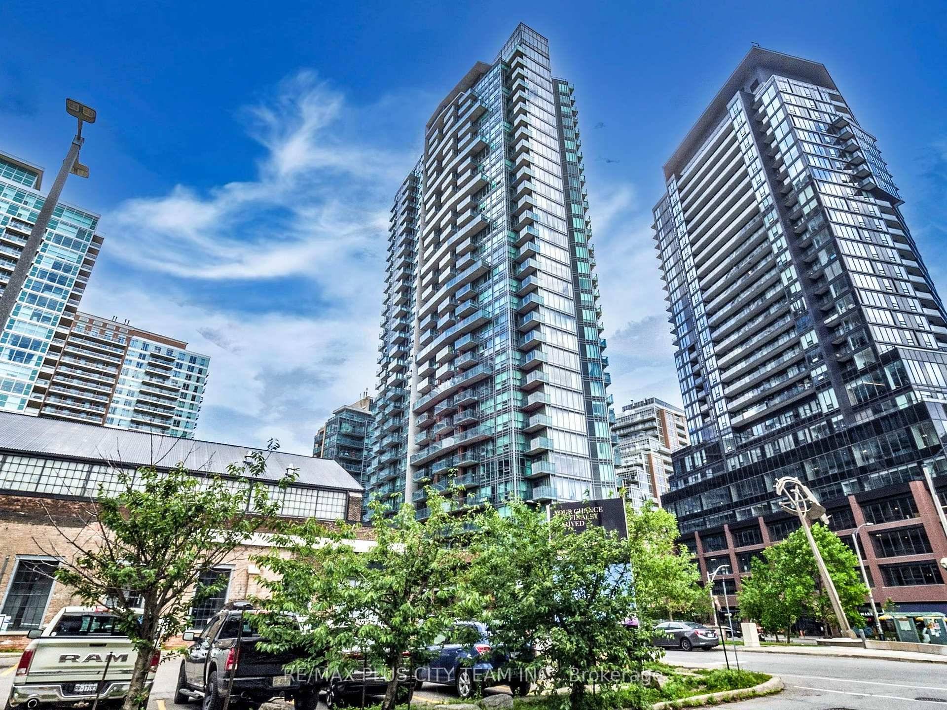 Welcome to Liberty Place, nestled in the heart of Liberty Village, one of Torontos most dynamic and sought after communities.