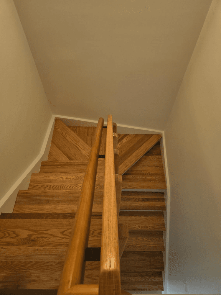 Step into the extraordinary with this one of a kind duplex residence soaring across the 17th amp ; 18th floors of the full service Fifth Avenue Tower Condominium.