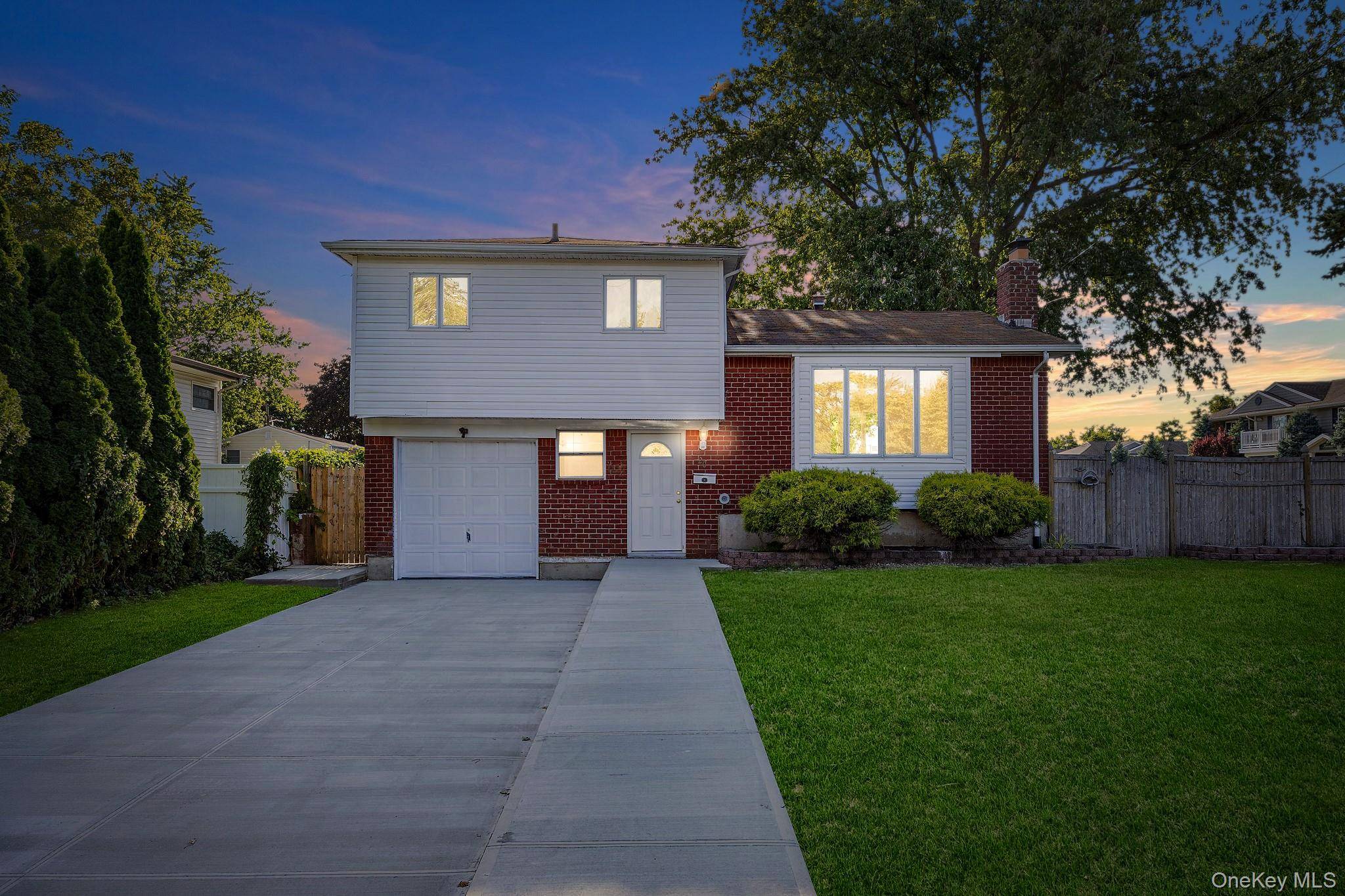 Welcome to your new home here in Deer Park !