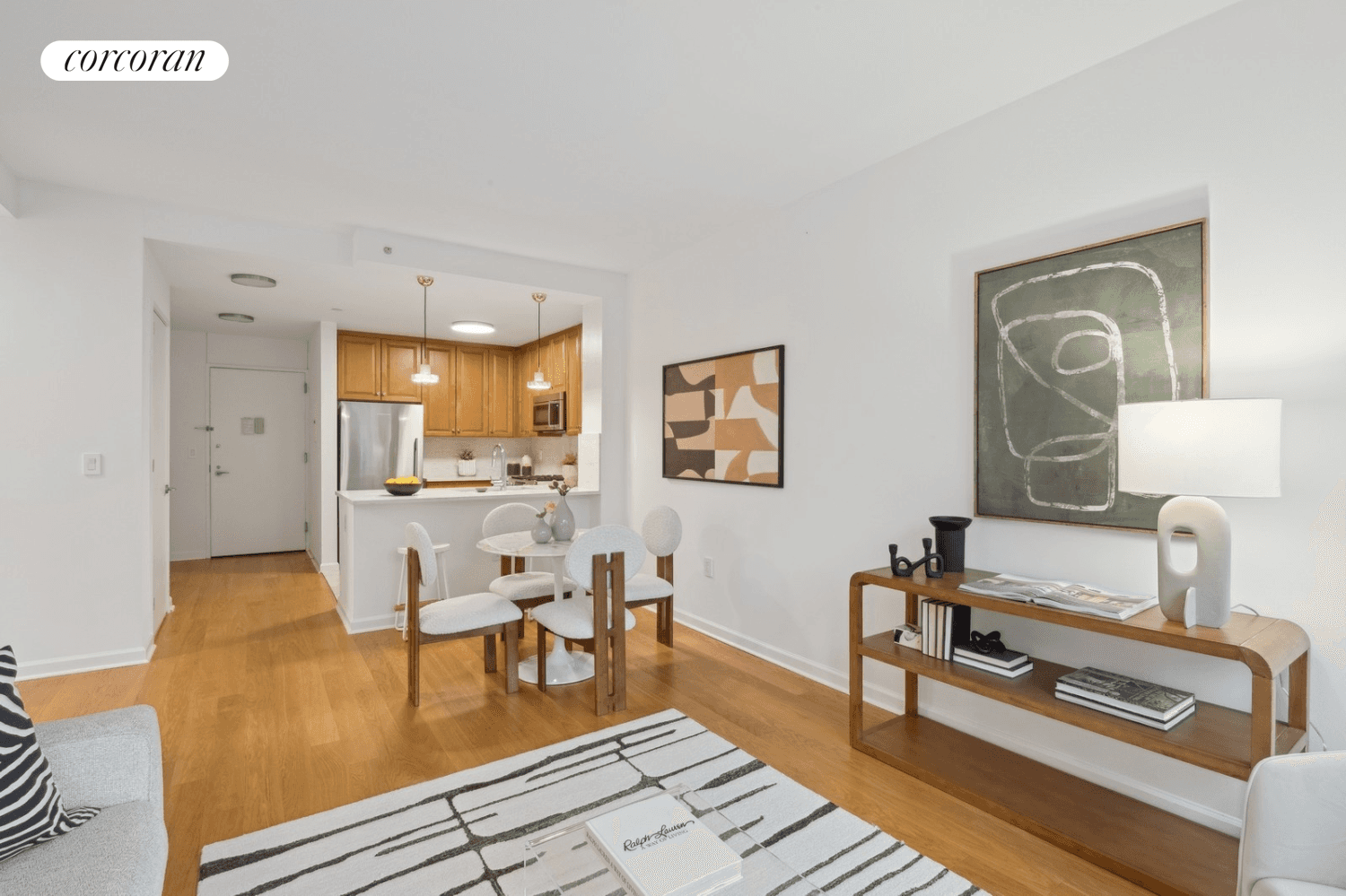 Welcome to 425 Main Street, 14A, a bright and airy one bedroom apartment offering stunning north and northwest views of the iconic Manhattan skyline.