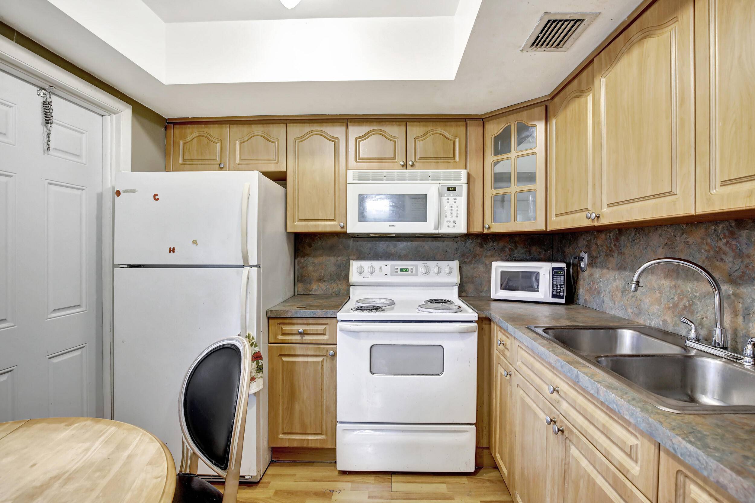 6730 Arbor Drive Condo Palm Beach