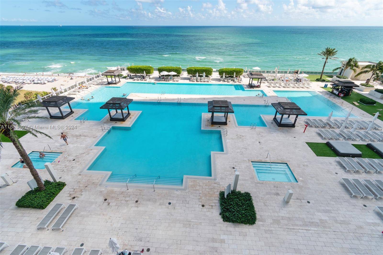 DIRECT, DIRECT OCEAN VIEWS.