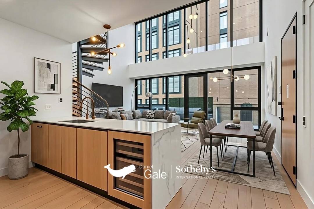 Penthouse with Nearly 1, 500 SF of Private Outdoor Space in Long Island City Perched at the top of the building, this exceptional three bedroom, three bathroom penthouse offers a ...