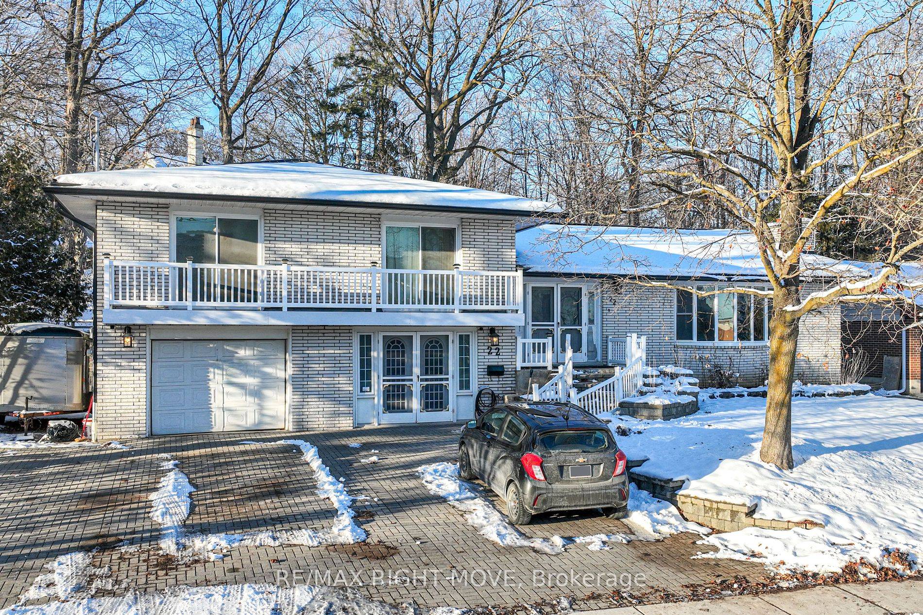 Welcome to 22 Brant Street in the charming north ward of Orillia, Ontario.
