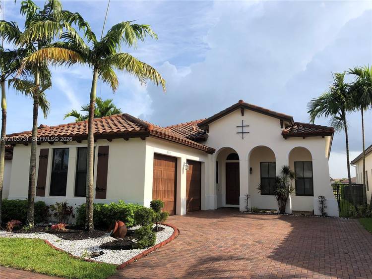 Beautiful Lakefront Home in the Prestigious Monterra Community !