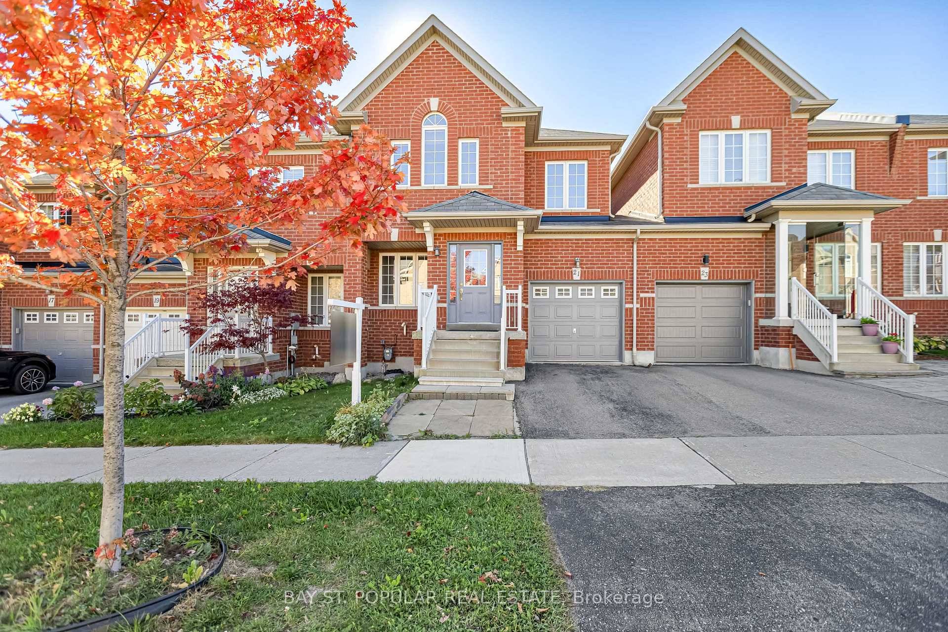 Rare Find Freehold Townhouse Offering A Semi Detached Living Experience !