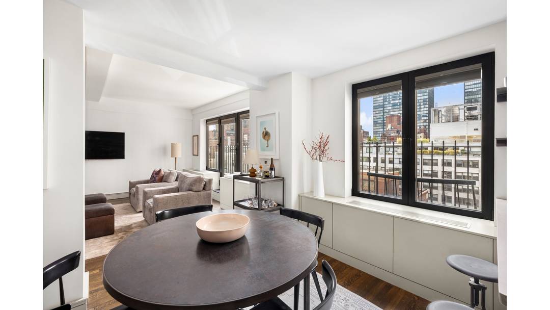 Welcome to Residence 14J at 400 East 52nd Street, a sun filled one bedroom plus home office or guest space den, one and a half bath residence with a private ...