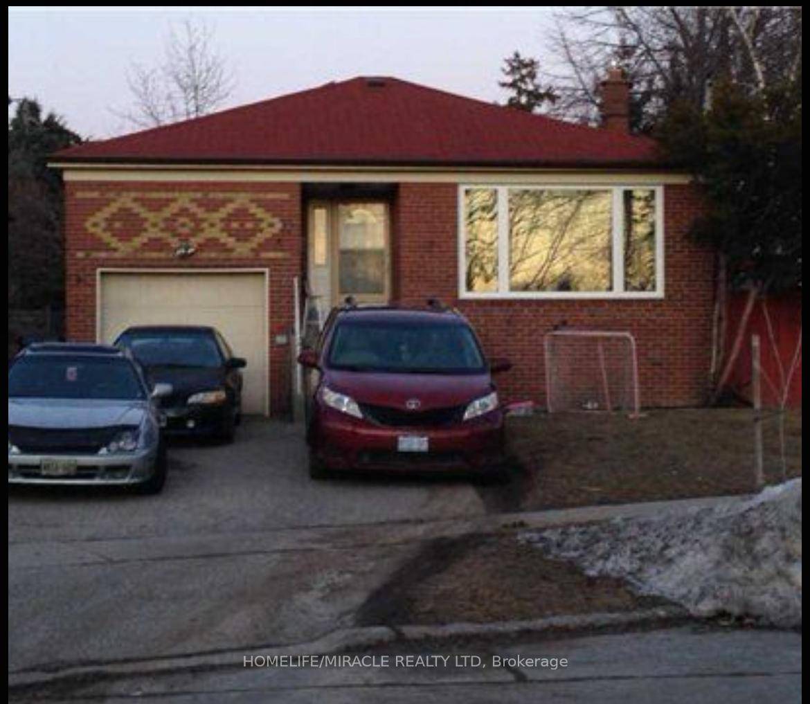 A Tennent. Three bedroom Bungalow with two washroom, Laminate floors, Don't Miss it.