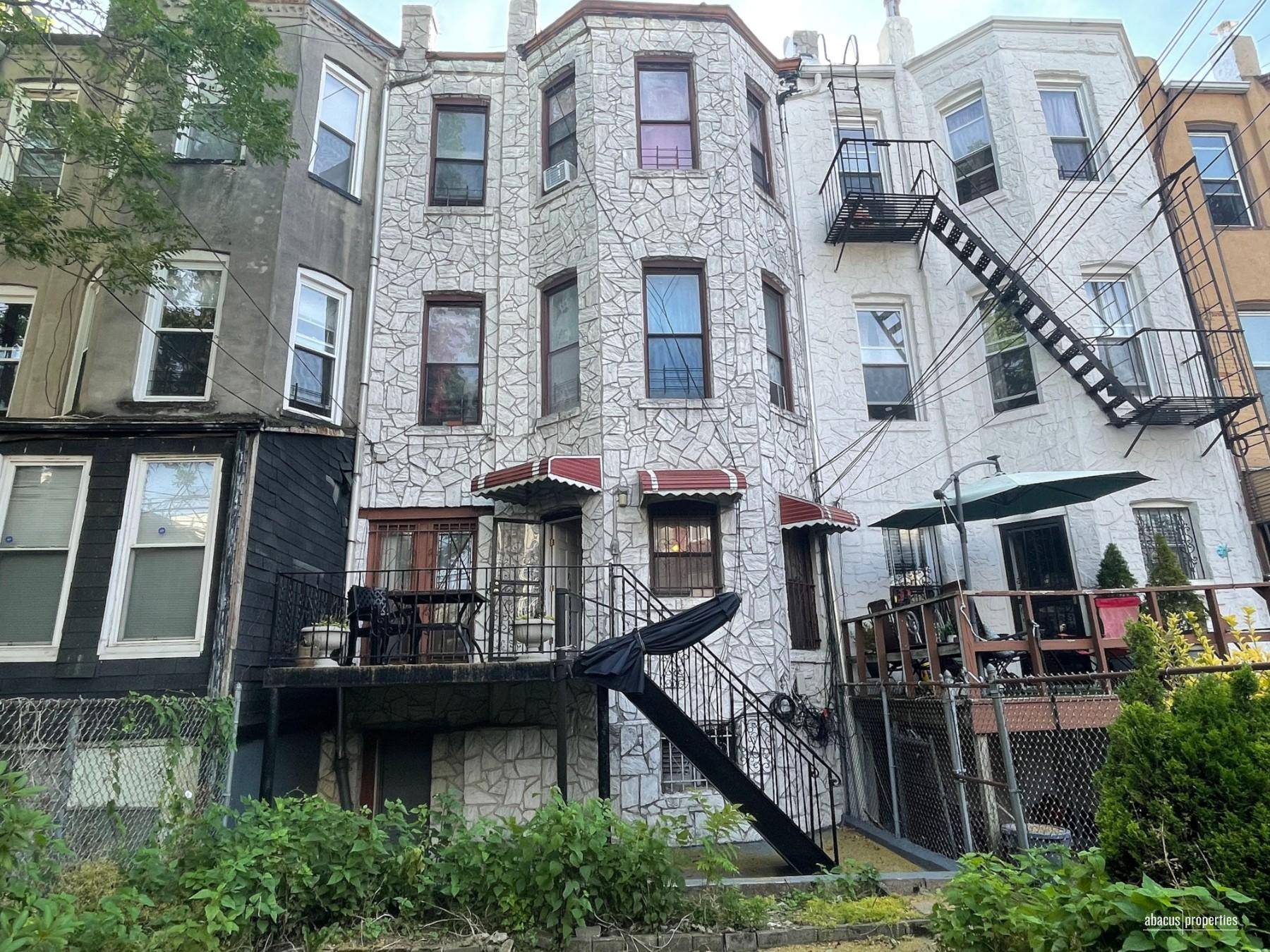 Opportunity Knocks Huge Price DropSeeking Cash Offers 999K FIRM for immediate closing of this legal 4 family that is partially occupied and needs work.