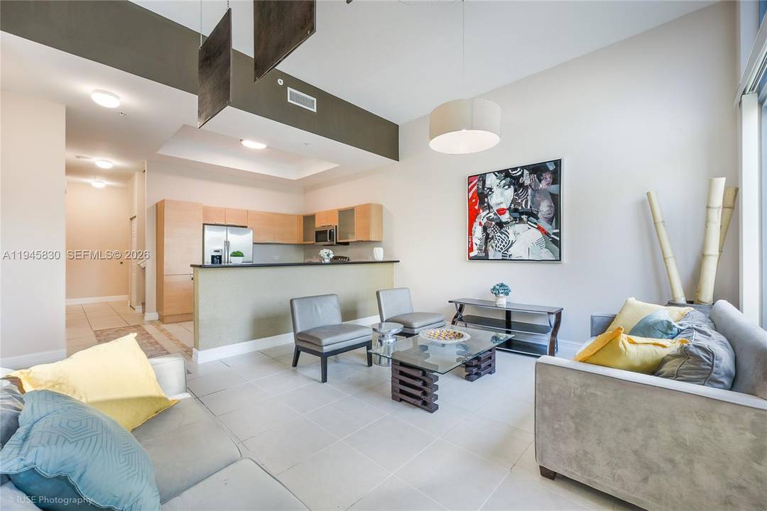 Amazing opportunity to own a spacious townhouse in the heart of a trendy and rapidly growing neighborhood.