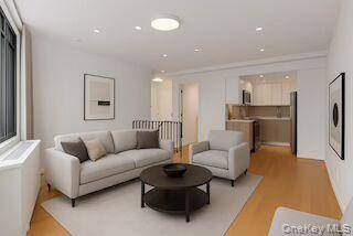 LUXURY State of the Art DUPLEX Unit Available in the Heart is Astoria !