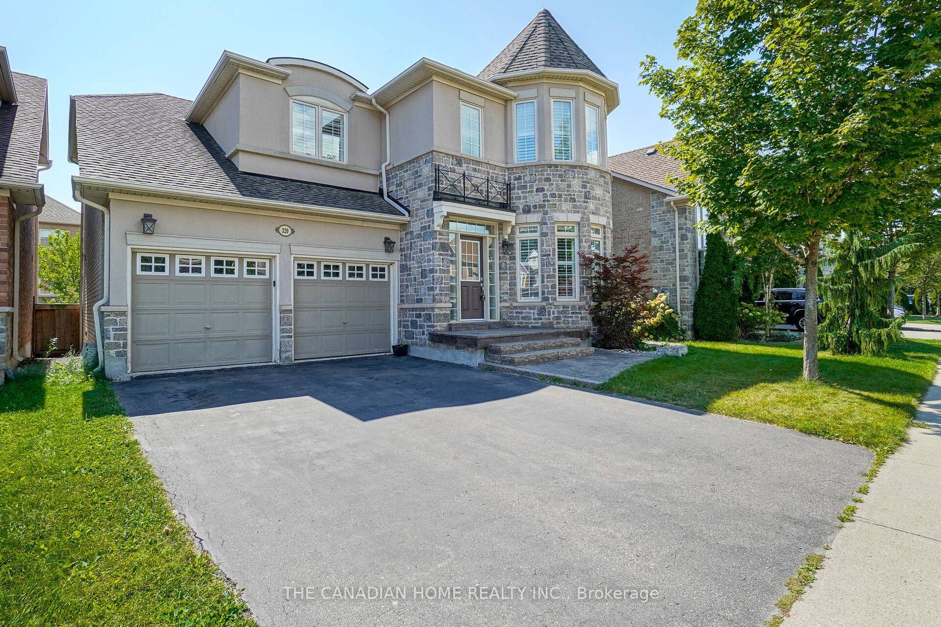 Beautiful Home Located In Desirable Lakeshore Woods.
