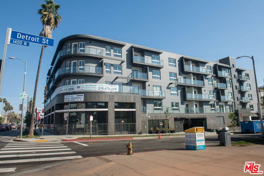 1446 Detroit 2.0 Hollywood Hills East LA