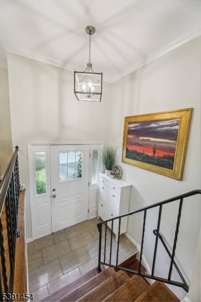 Don't miss out on this terrific rental nestled in a peaceful area of Berkeley Heights.