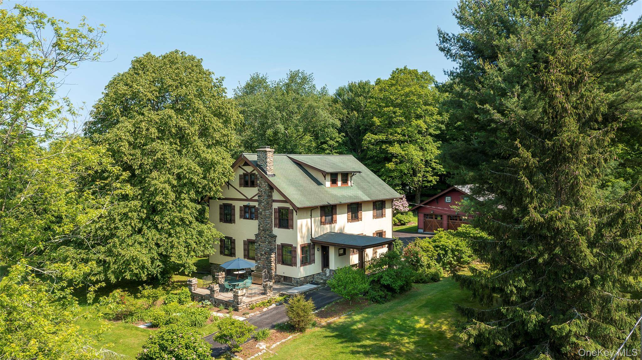 As one of the finest examples of cherished Arts amp ; Crafts architecture, this elegant and meticulously maintained home seamlessly blends timeless architectural style with modern comfort.