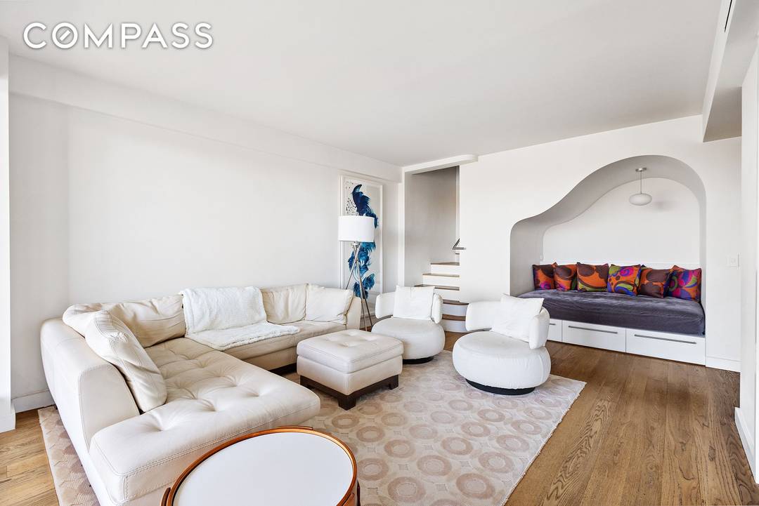 JUST REDUCED ! ! ! Are you looking for a special and unique apartment ?