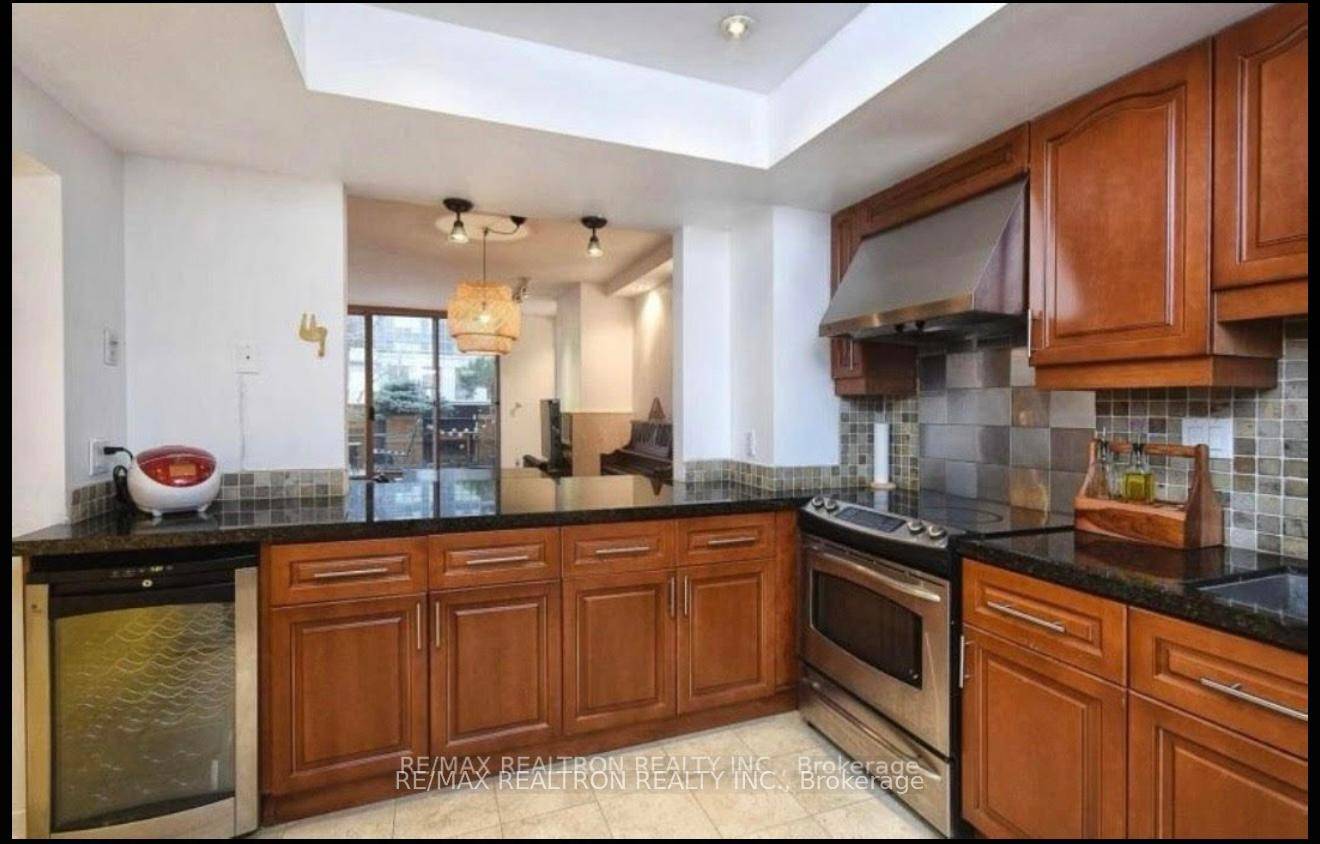 Fantastic location at Finch and Yonge, walk to Finch station and Go station.