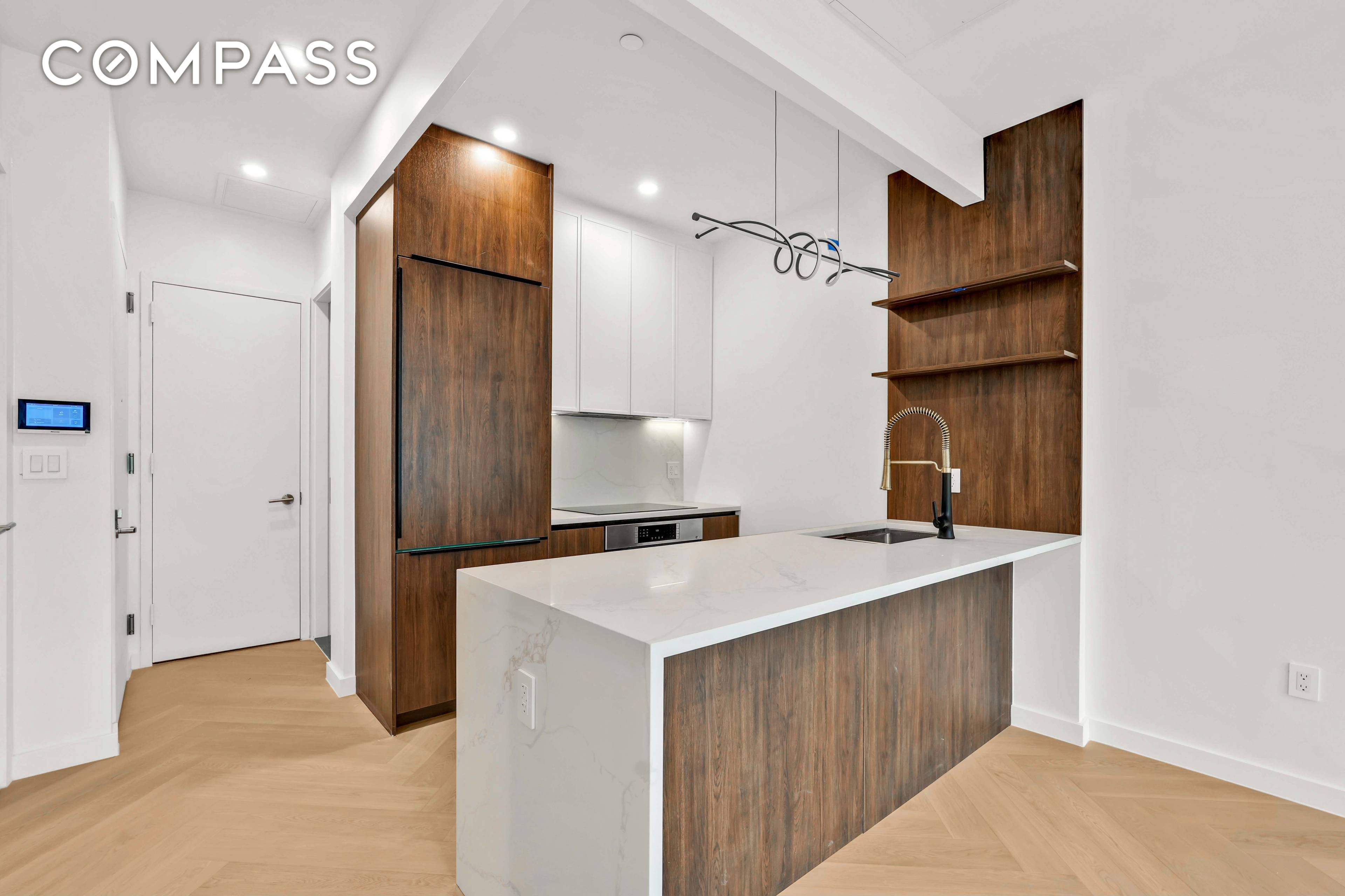 Introducing 90 Herbert Street, Brooklyn's newest boutique condominium development, located just moments from the Graham Ave L train at the crossroads of Williamsburg and Greenpoint.