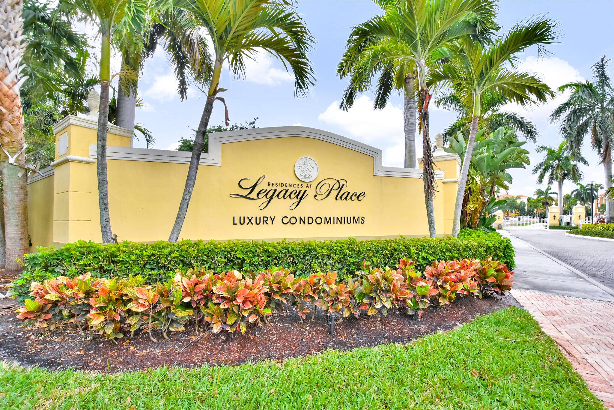 Beautifully renovated 2 bedroom, 2 bath unit on the top floor in this luxury gated community in the heart of Palm Beach Gardens.